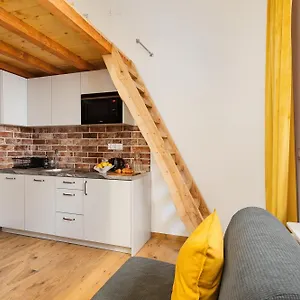 apartamenty-przy-kladce-kazimierz-old-town.krakowhotelspoland.com/
